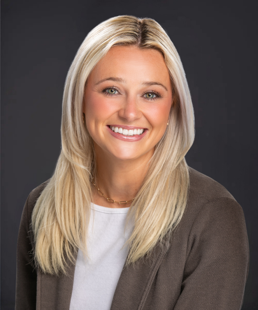 Adele Kemp - Headshot - GEM - NEW